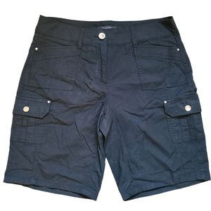 🌸White House Black Market Black Shorts 3/$10